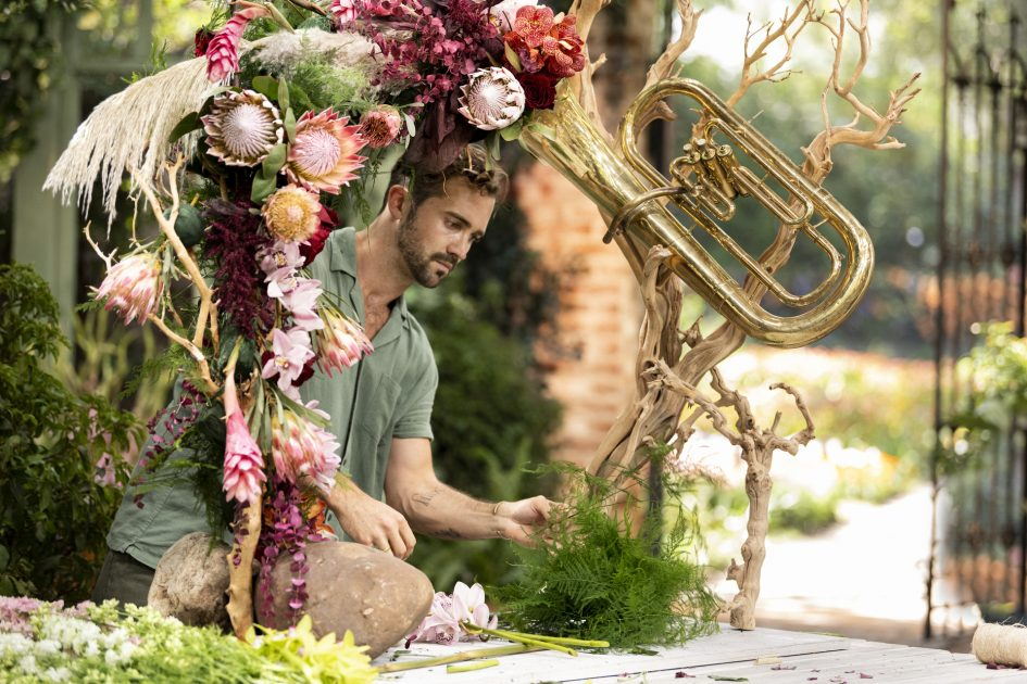 Hbo Max S Full Bloom Wants To Find The Next Top Florist Awardswatch